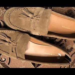 💯GENUINE SUEDE, Sz 10 EU-40 TAN TASSELED LOAFERS